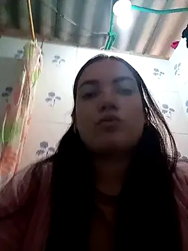 Snapshot of rose_0480 chatting on March 20, 4:45 pm rose 0480 online show from March 20, 4:45 pm