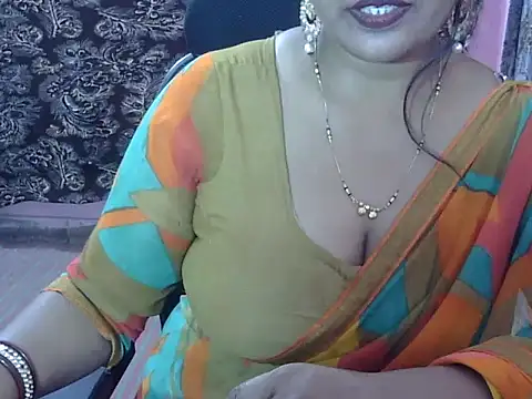 PINKI 012 online show from March 18, 6:49 am