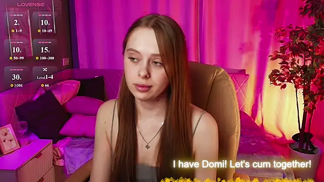 Snapshot of Megg_Ryan chatting on June 7, 2:10 pm Megg Ryan online show from June 7, 2:10 pm