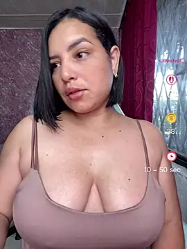 Kira33  online show from April 30, 9:41 pm