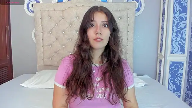 emma pink   online show from March 17, 11:35 am