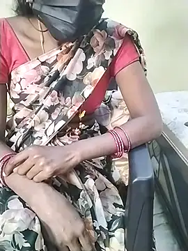 Snapshot of sujjisexyy chatting on July 29, 8:45 am sujjisexyy online show from July 29, 8:45 am
