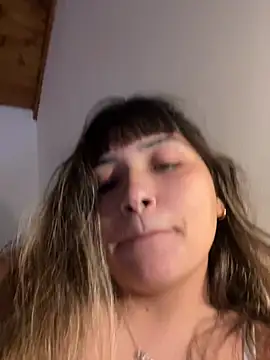 miicbebita online show from June 10, 5:56 pm