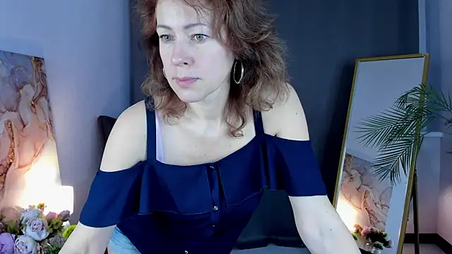 LeticiaRomano online show from March 26, 6:52 am