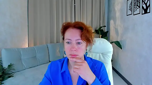 LeticiaRomano online show from May 27, 4:09 am