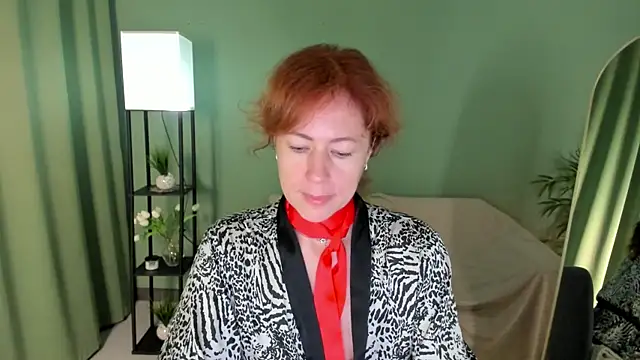 LeticiaRomano online show from July 8, 4:06 am