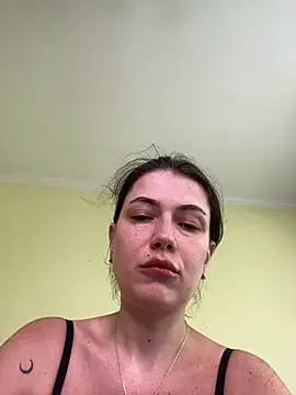 Snapshot of Cutee_Erika chatting on July 29, 10:24 am Cutee Erika online show from July 29, 10:24 am
