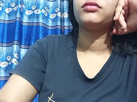 Emma 4433 online show from March 16, 4:18 am