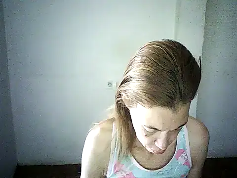 Sophy cambell online show from March 15, 2:34 pm