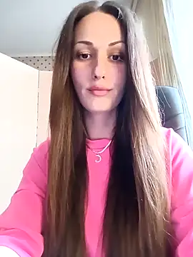 LunaCrystall online show from April 21, 3:17 pm