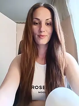 Snapshot of LunaCrystall chatting on June 6, 4:12 pm LunaCrystall online show from June 6, 4:12 pm