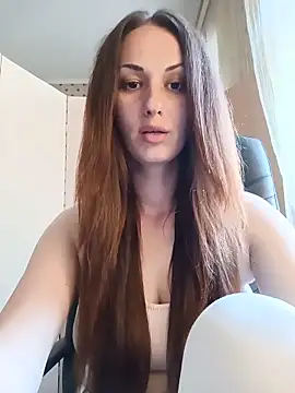 Snapshot of LunaCrystall chatting on June 11, 3:54 pm LunaCrystall online show from June 11, 3:54 pm