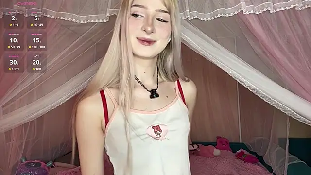 Snapshot of OnlyEva1 chatting on May 25, 8:42 am OnlyEva1 online show from May 25, 8:42 am
