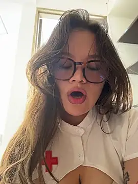 Tallulah Kinky online show from July 18, 12:31 pm