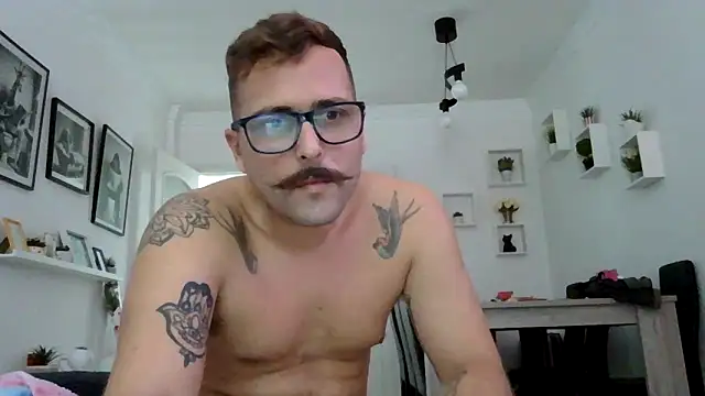 yanick931 online show from May 7, 2:22 pm