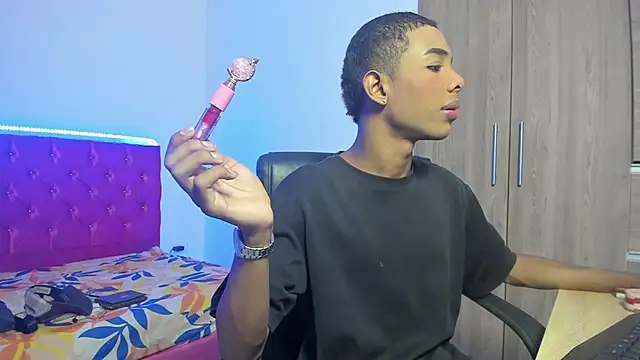 timmy tur11 online show from March 16, 7:29 pm