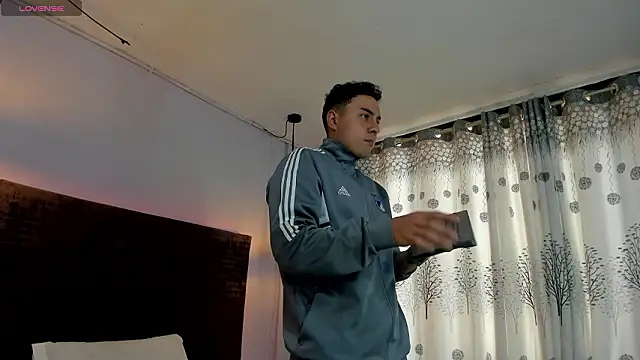 baby west online show from March 17, 7:17 pm