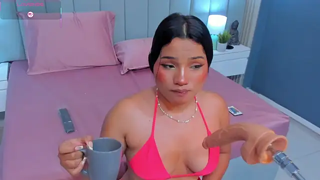 lia sucker online show from April 11, 3:33 am