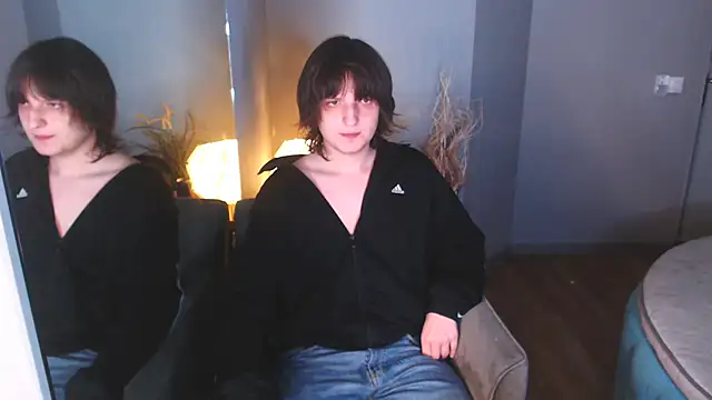 Snapshot of delalex chatting on May 29, 2:53 am delalex online show from May 29, 2:53 am