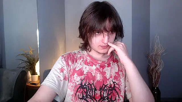 Snapshot of delalex chatting on June 16, 8:22 pm delalex online show from June 16, 8:22 pm