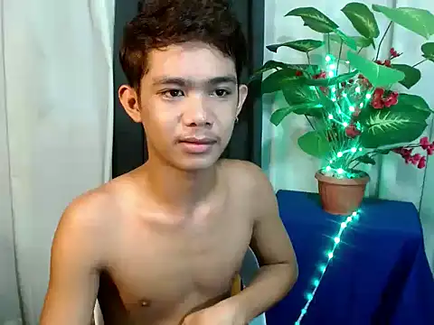 Snapshot of boynextdoorjosh chatting on June 28, 6:08 am boynextdoorjosh online show from June 28, 6:08 am