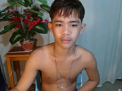 Snapshot of boynextdoorjosh chatting on July 20, 10:39 am boynextdoorjosh online show from July 20, 10:39 am
