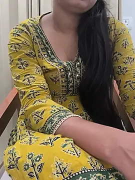 Snapshot of Jesmin_khan01 chatting on July 27, 5:20 pm Jesmin khan01 online show from July 27, 5:20 pm