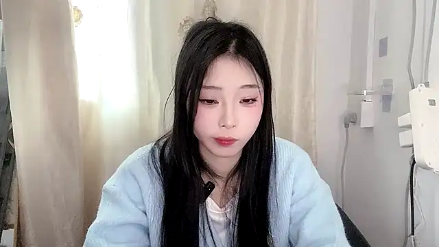 Snapshot of yiyibaby2026 chatting on March 21, 8:19 am yiyibaby2026 online show from March 21, 8:19 am