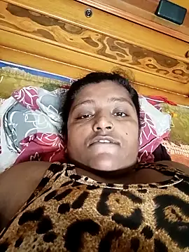 Snapshot of Radhika088 chatting on June 1, 5:14 pm Radhika088 online show from June 1, 5:14 pm