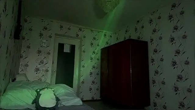 AnnaWasp online show from March 16, 4:07 am