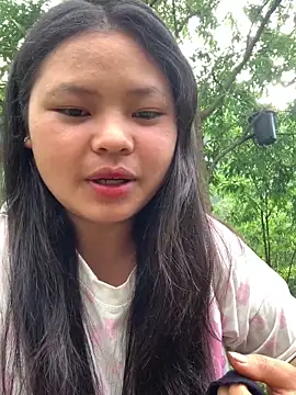 Snapshot of Motminhthoi chatting on May 6, 10:31 am Motminhthoi online show from May 6, 10:31 am