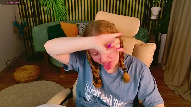 AnnaMoris online show from March 19, 5:28 pm