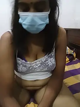 Snapshot of Amisha-35 chatting on June 18, 12:09 pm Amisha-35 online show from June 18, 12:09 pm