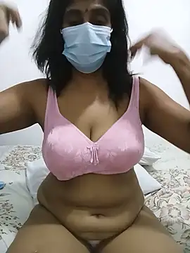 Snapshot of Amisha-35 chatting on July 18, 1:04 pm Amisha-35 online show from July 18, 1:04 pm
