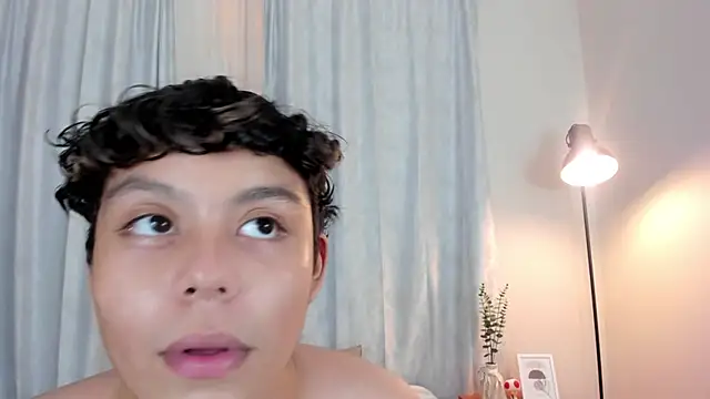 Snapshot of chico_medusa chatting on May 7, 8:14 pm chico medusa online show from May 7, 8:14 pm