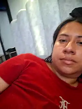 Snapshot of Scarlett_zoee chatting on May 9, 10:04 pm Scarlett zoee online show from May 9, 10:04 pm