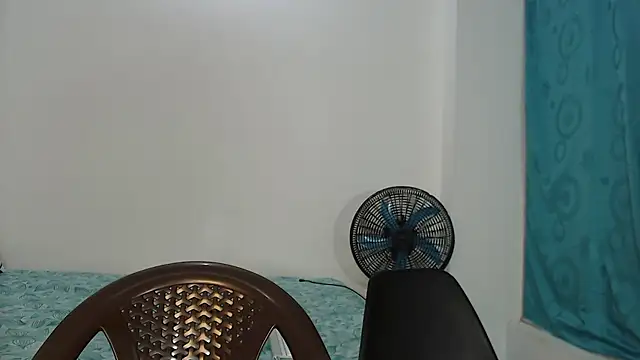 MichellDeLaTorre69 online show from June 12, 10:41 pm