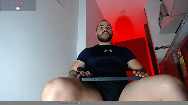 Snapshot of Axel_Dominus chatting on May 14, 1:23 am Axel Dominus online show from May 14, 1:23 am