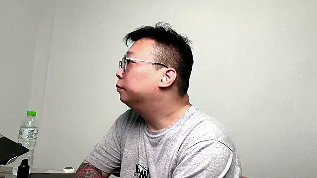 shentong0312 online show from March 16, 8:40 am