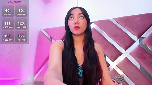 Zoe Evaanss  online show from June 10, 7:46 pm
