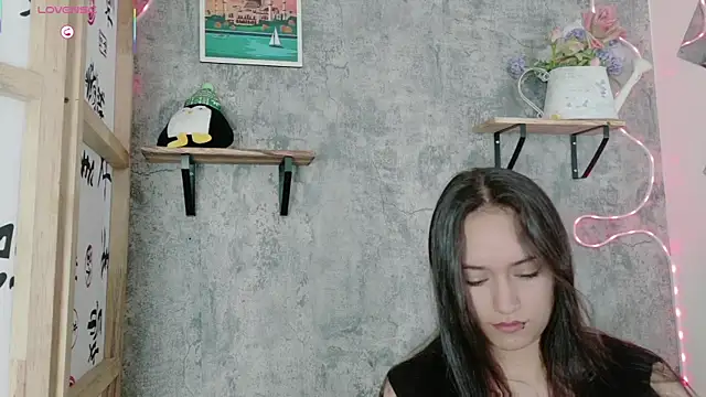 Snapshot of Sophia_xoxo1 chatting on May 20, 12:33 pm Sophia xoxo1 online show from May 20, 12:33 pm
