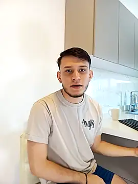 TommyYoung77 online show from March 15, 10:05 pm