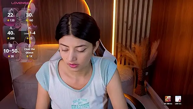 Lia queen tx online show from June 2, 3:30 am
