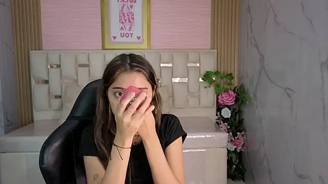 veronicaa s online show from May 21, 8:38 pm