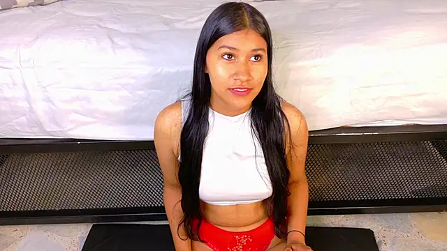 TaniaTaylor   online show from March 12, 2:01 pm