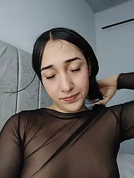 isabellaHill2 online show from July 9, 1:20 am