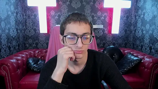 RonBevs online show from April 30, 8:37 pm