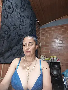 Snapshot of Alexandrina chatting on May 15, 11:12 pm Alexandrina online show from May 15, 11:12 pm