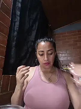 Snapshot of Alexandrina chatting on May 28, 6:16 pm Alexandrina online show from May 28, 6:16 pm