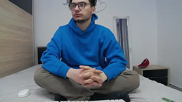 kevin garcia1 online show from March 12, 11:38 am